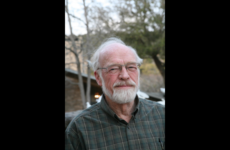 Featured image for “Eugene Peterson [VIDEO]: The Difference Between “Studying” and “Reading” the Bible”